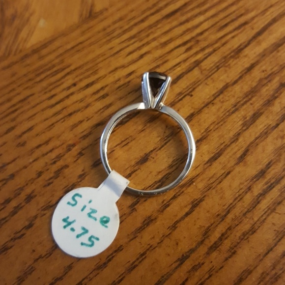 Black diamond .88ct sterling silver ring - Picture 3 of 4